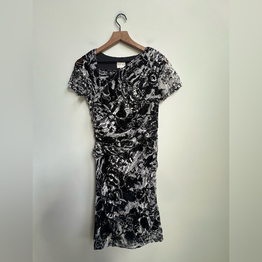 REISS Bodycon Romisa Draped Lace dress Asymmetrical Whimsical Y2K abstract print - Picture 4 of 15